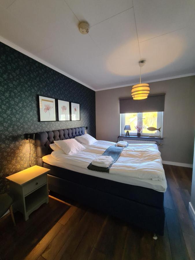 Dala-Jaerna Hotell Och Vandrarhem Eksteriør bilde