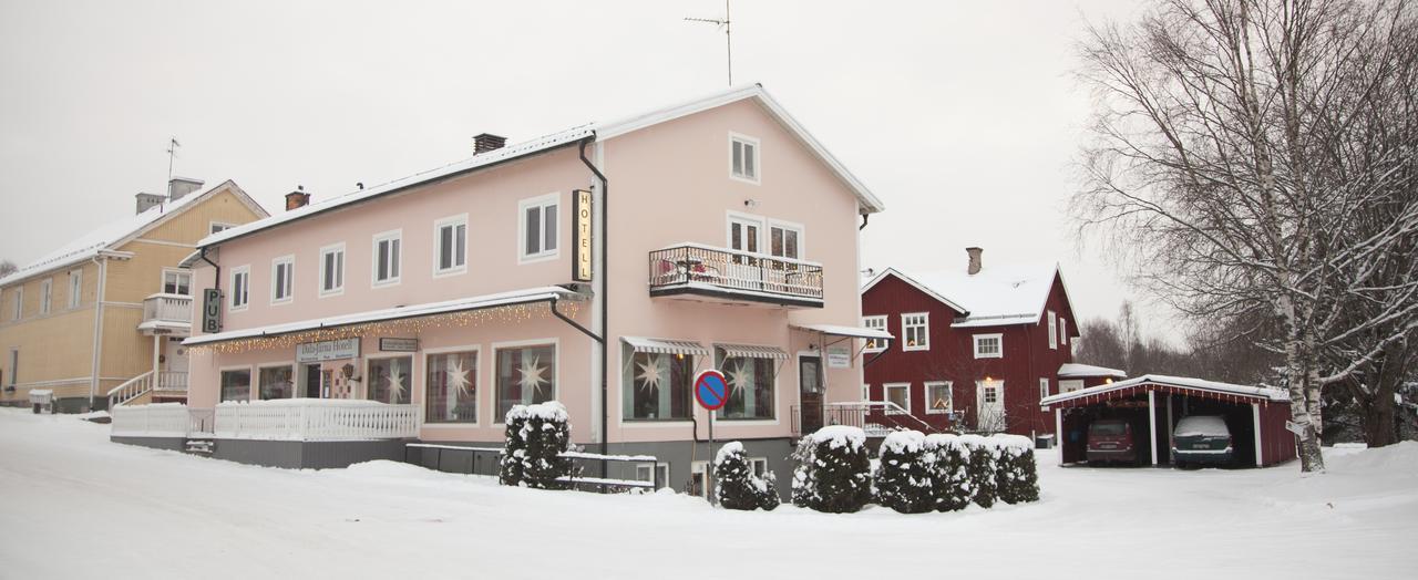 Dala-Jaerna Hotell Och Vandrarhem Eksteriør bilde